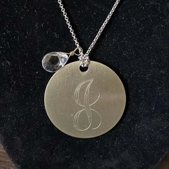 DANIELLE STEVENS LONG NECKLACE WITH A G LETTER PENDANT. - Picture 3 of 8